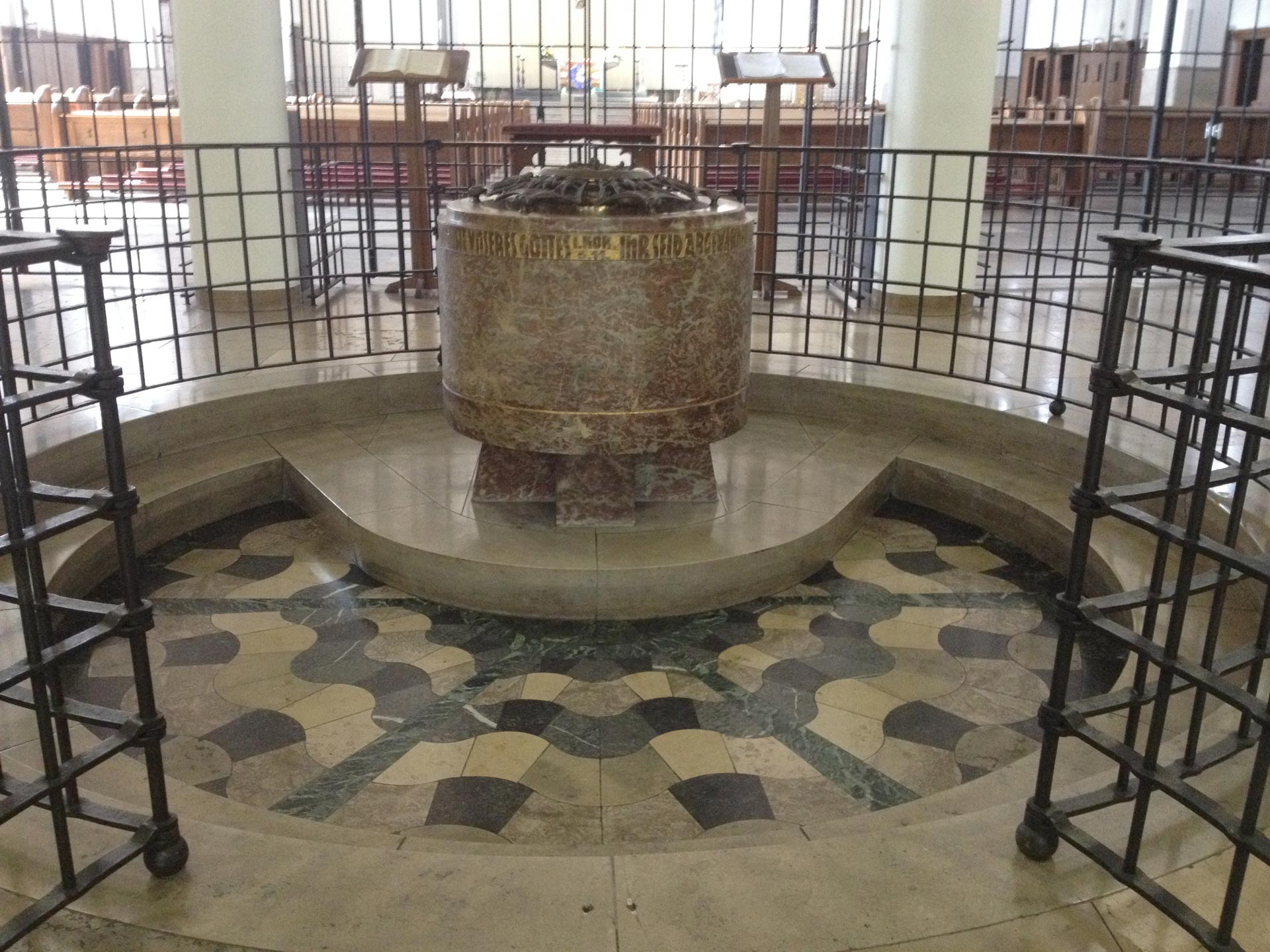 Taufbrunnen