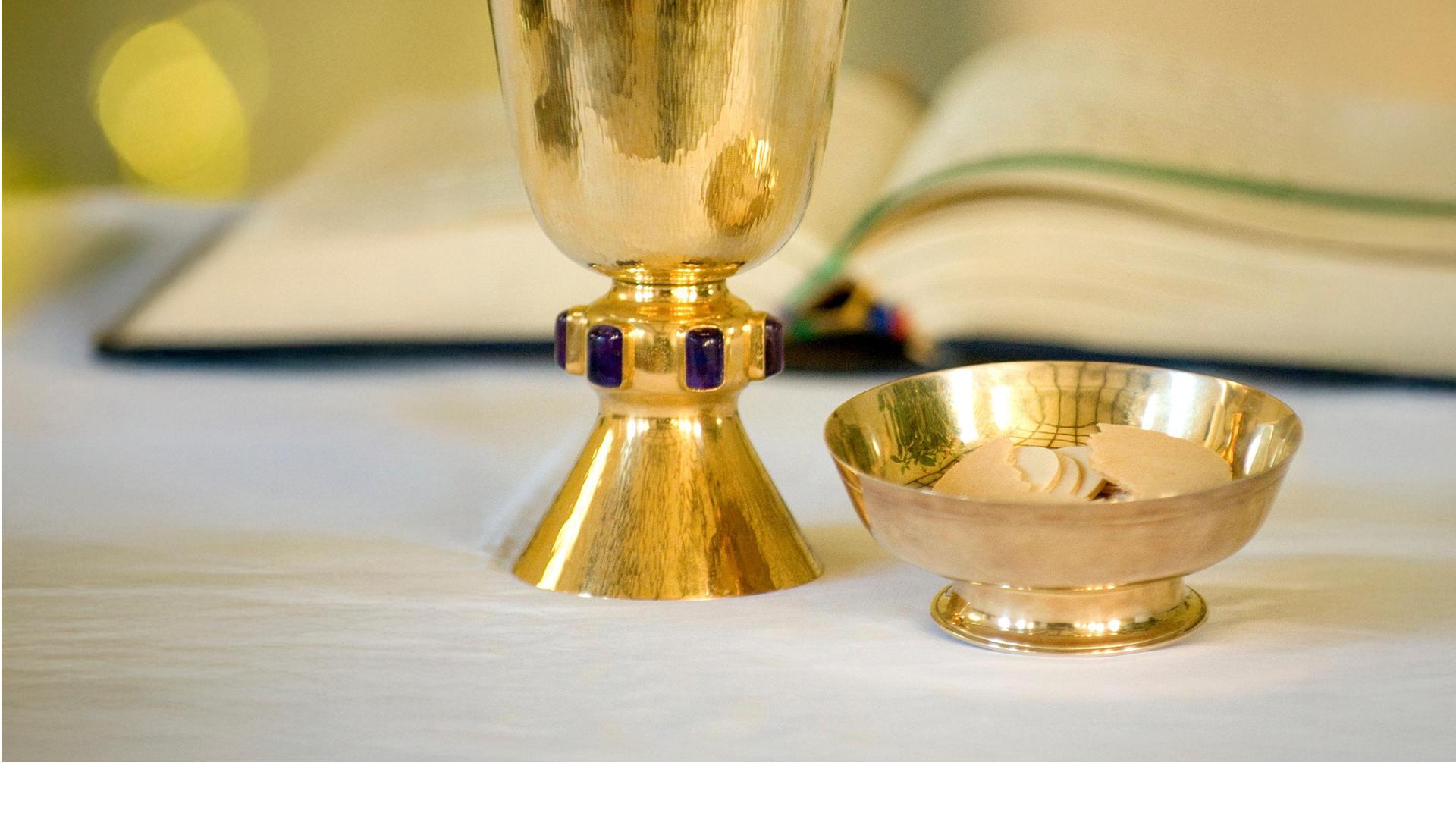 Eucharistie_by_markus_weinlaender_pfarrbriefservice